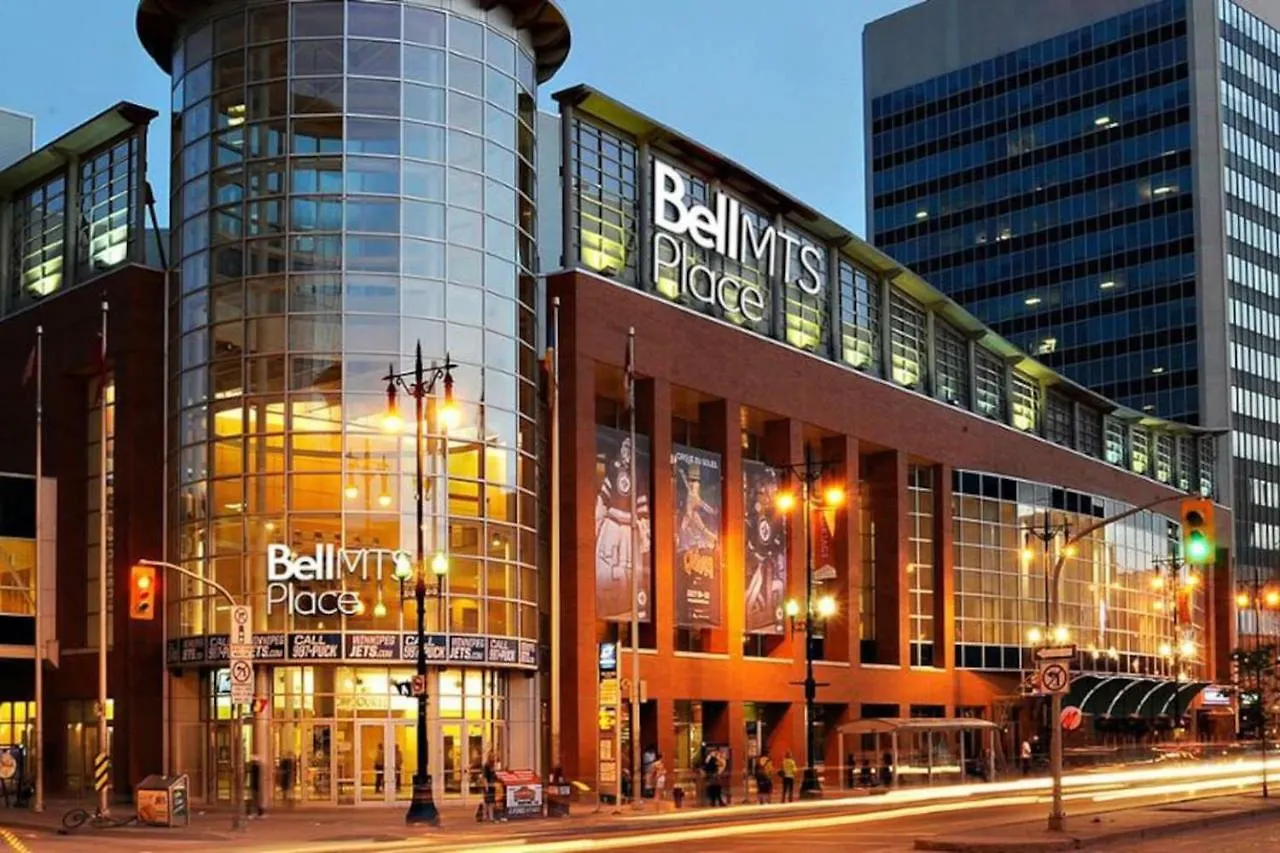 Premium Downtown Loft - W/Rooftop Patio, Gym & More Hotel Winnipeg