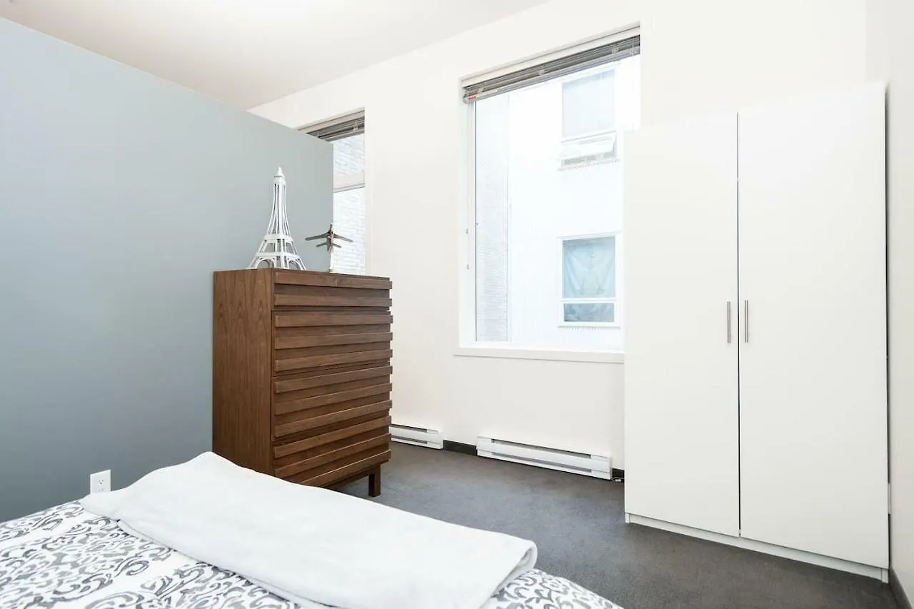 Apartment Premium Downtown Loft - W/Rooftop Patio, Gym & More Hotel Winnipeg